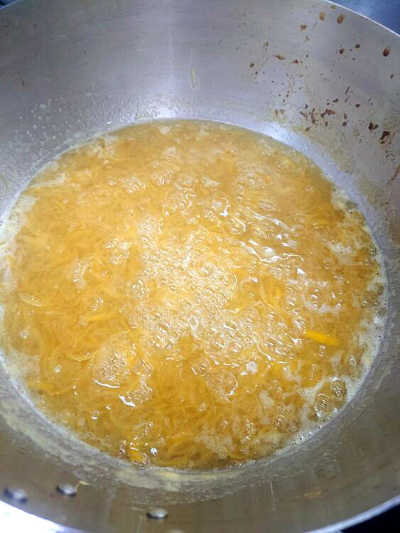 保育園の柚子（ゆず）でジャムづくり　委託給食・自園給食