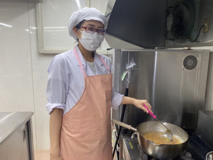 園庭で採れた「夏みかん」でジャムづくり　委託給食・自園給食