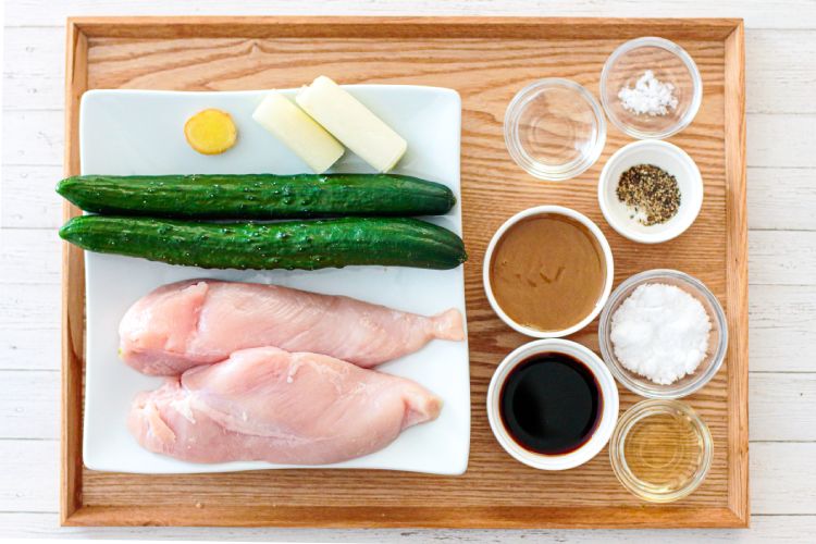 4人分の材料｜「蒸し鶏の胡麻ダレ」幼稚園・保育園の人気の給食レシピ（富喜屋オリジナル食育レシピ）